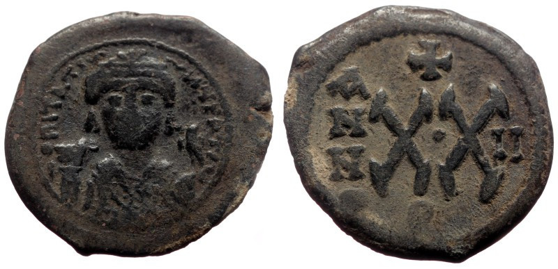 20 Nummi Æ
Byzantine
27 mm, 6,78 g