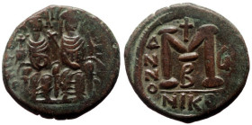 Follis Æ
Byzantine
27 mm, 14,16 g