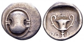 Boeotia, Thebes. Confederate coinage, ca 395-340 BC. AR triobol or hemidrachm, 2.64 g. Boeotian shield / ΒΟΙ kantharos, club above; all within incuse ...