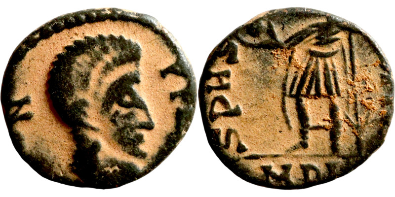 Julian II ? as caesar (355-360) Follis Obverse: . D N CL IVLIANVS NOB CAES, drap...