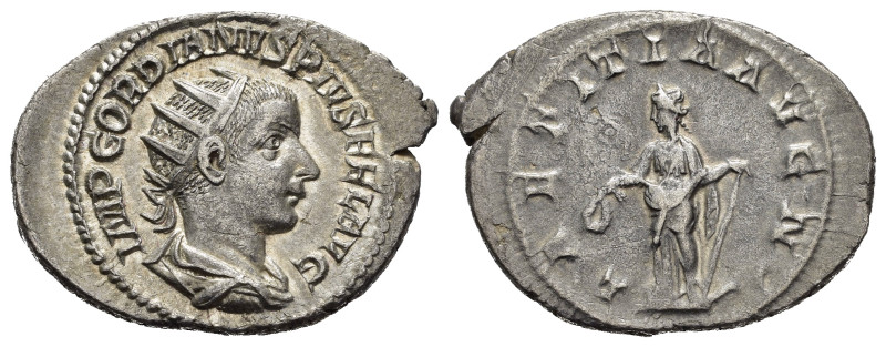 GORDIANO III (238-244) Antoniniano. Busto rad. a ds. R/ LAETITIA stante a sn. C....