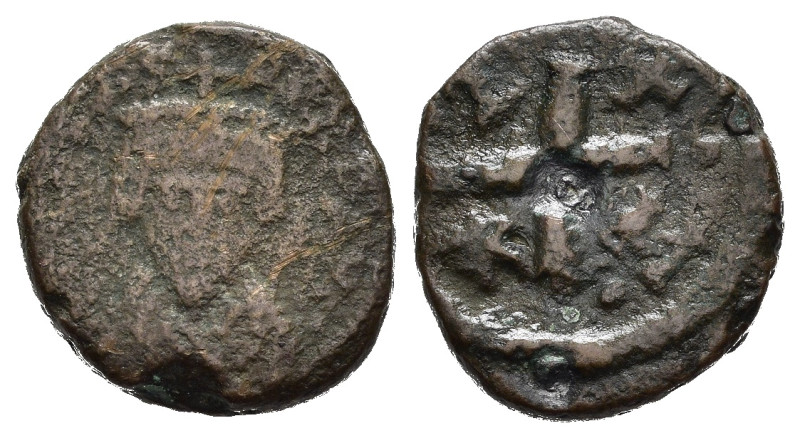 FOCA (602-610). Cartagine. Decanummio. AE (g 3,17). Busto frontale coronato, con...