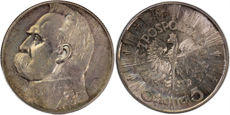 Poland 5 Zlotych 'Józef Piłsudski' 1935 
 Poland 5 Zlotych 'Józef Piłsudski' 19...