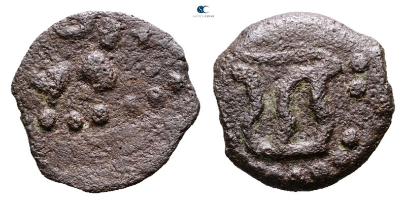 Judaea. Jerusalem. Herodians. Herod I (the Great) 40-4 BC. 
Prutah Æ

14 mm, ...