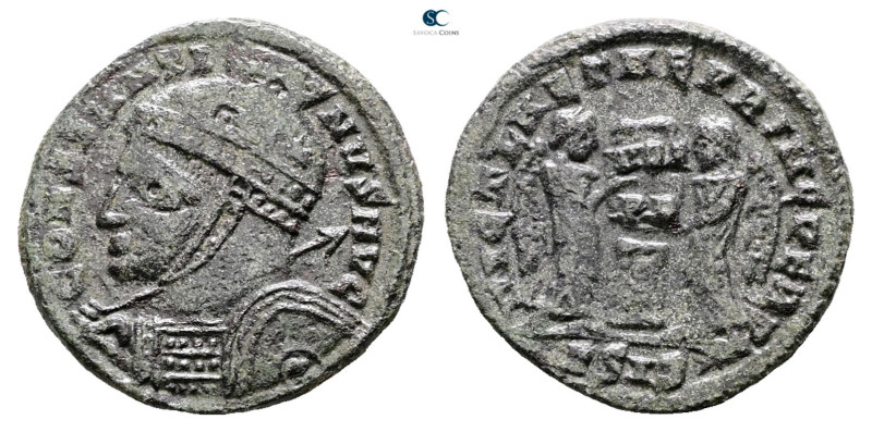 Constantine I the Great AD 306-337. Siscia
Follis Æ

19 mm, 2,73 g



Ver...