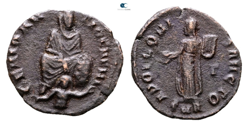 Time of Maximinus II AD 310-313. Antioch
Follis Æ

15 mm, 1,27 g



Very ...