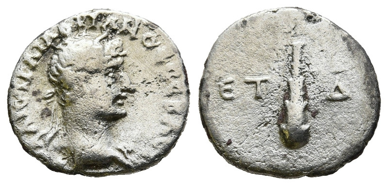 CAPPADOCIA. Caesarea. Hadrian (117-138 AD)
AR Hemidrachm (14,3mm 1,7g)
Obv: ΑΥ...