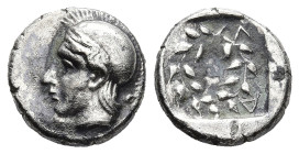 AEOLIS. Elaia. (Circa 450-400 BC).
AR Diobol (10,4mm 0,93g)
Obv: Helmeted head of Athena left.
Rev: EΛΑΙ. Laurel wreath within incuse square.
SNG ...