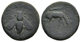 IONIA. Ephesos. (Circa 190-150 BC)
AE Bronze (18mm 3,9g)
Obv: E-Φ Bee.
Rev: Stag grazing to right; quiver above.
SNG Copenhagen 268; cf. SNG Kayha...