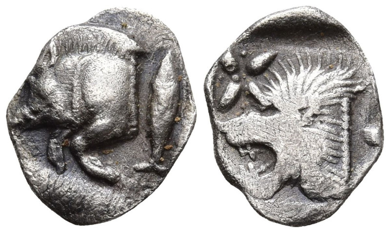 MYSIA. Kyzikos. (Circa 450-400 BC).
AR Hemiobol (8,3mm 0,36g)
Obv: Forepart of...