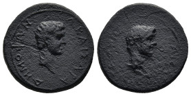 MYSIA, Pergamon. Augustus, Gaius and Lucius Caesars, (circa 4 AD or later). Demophon, magistrate
AE Bronze (18,5mm 2,4g)
Obv: Γ ΚΑΙΣΑΡΑ ΠΕΡΓΑΜΗΝΟΙ. ...