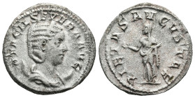 Otacilia Severa (AD 244-249). Rome
AR Antoninianus (23,1mm 5,3g)
Obv: OTACIL SEVERA AVG. Diademed and draped bust right, set on crescent.
Rev: PIET...