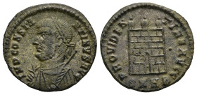 Constantine I 'the Great' (AD 307/10-337). Heraclea
AE Follis (20,2mm 2,93g)
Obv: IMP CONSTANTINVS AVG, laureate and draped bust to left, holding gl...