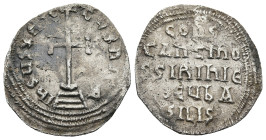 Constantine VI and Irene (AD 780-797). Constantinople
AR Miliaresion )20,9mm 1,45g)
Obv: IҺSЧSXPIS-TЧSҺICA. Cross potent on three steps
Rev: COҺS /...