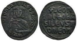 Leo VI the Wise (886-912 AD). Constantinople
AE Follis (26,3mm 4,7g)
Obv: + LЄOҺЬAS-ILЄVSROM. Crowned and draped bust facing, holding akakia
Rev: +...