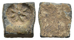 ASIA MINOR. Uncertain
Obv: Rosette
Rev: Blank
(1,35g 9,4mm)
