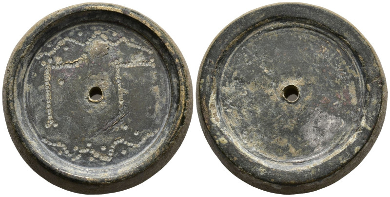 Byzantine weight
(80,7g 38,3mm diameter)