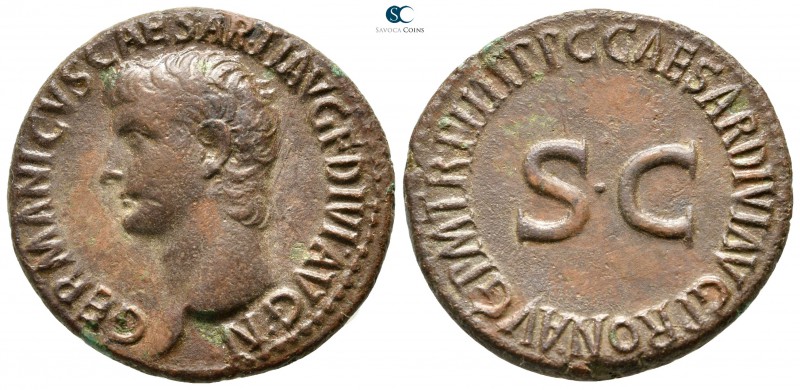 Germanicus AD 37-41. Rome
As Æ

29 mm., 10,82 g.

GERMANICVS CAESAR TI AVGV...