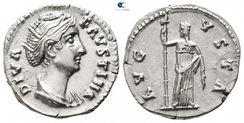 Faustina I (Augusta) AD 138-141. Rome
Denarius AR

17 mm., 3,32 g.

DIVA FA...