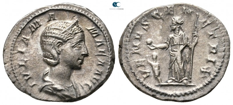 Julia Mamaea AD 225-235. Rome
Denarius AR

21 mm., 2,78 g.

IVLIA MAMAEA AV...
