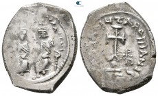 Heraclius with Heraclius Constantine AD 610-641. Struck AD 615-638. Constantinople. Hexagram AR