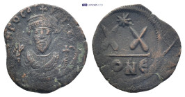Phocas. 602-610. AE half follis (25mm, 5.0 g). Constantinople mint. D N FOCA PERP AVG, crowned bust facing wearing consular robes and holding mappa an...