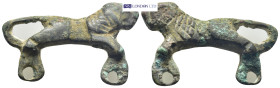 Bronze lion shape applique. (44mm, 16.9 g)