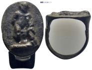 Bronze ring. (21mm, 10.79 g)