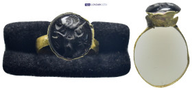 Roman gold intaglio cernelian. (4mm, 1.69 g)