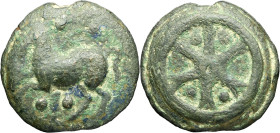 RÉPUBLIQUE ROMAINE - ROMAN REPUBLIC
Anonymes. Triens coulé ND (265-242 av. J.-C.), Rome.
RRC.24/5 ; Bronze - 75,69 g - 43 mm - 12 h
TB.