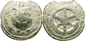 RÉPUBLIQUE ROMAINE - ROMAN REPUBLIC
Anonymes. Sextans coulé ND (265-242 av. J.-C.), Rome.
RRC.24/7 ; Bronze - 45,41 g - 31 mm - 12 h
TB.