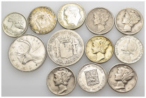 Mondiali - Lotto di 12 monete - Paesi, anni e nominali vari - Ag

SPEDIZIONE SOLO IN ITALIA - SHIPPING ONLY IN ITALY