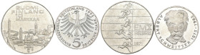 Mondiali - Lotto di 2 monete: Finlandia 10 Markaa 1971 - Germani 5 Mark 1975 - Ag
med. qFDC

SPEDIZIONE IN TUTTO IL MONDO - WORLDWIDE SHIPPING