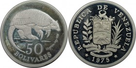 Weltmünzen und Medaillen, Venezuela. Gürteltier. 50 Bolivares 1975, Silber. 1.04 OZ. KM 47. Polierte Platte. Fingerabdrücke.