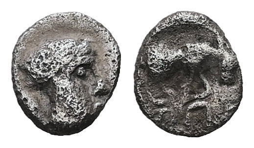 Ionia, Magnesia ad Maeandrum. AR Tetartemorion, 0.14 g 6.01 mm. Circa 400-350 BC...