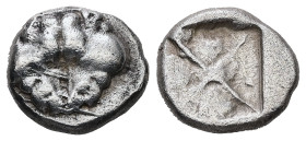 Lesbos, Uncertain. AR 1/6 Stater, 1.82 g 11.86 mm. 5th century BC.
Obv: Confronted boar's heads.
Rev: Diagonally divided incuse square.
Ref: BMC 2-3.
...