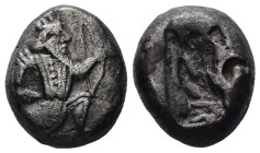 Persia, Achaemenid Empire. Artaxerxes II - Darius III. circa 375 - 336 BC. AR, Siglos. 5.27 g. - 15.56 mm.
Obv.: Persian king in kneeling-running stan...