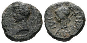 Troas, Ilium. Augustus, 27 BC-AD 14. AE. 3.96 g. 17.00 mm.
Obv: Bare head of Augustus, left.
Rev: ΙΛΙ, ΔΗΜΗΤ. Helmeted head of Athena, left.
Ref: RPC ...