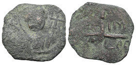 Crusaders. Bohémond I (?), AD 1098-1111. AE, Follis. 1.21 g. 19.14 mm. Antioch.
Obv: Nimbate bust of St. Peter facing, wearing tunic, raising his righ...