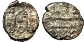 Phoenicia, Obol, Sidon (375-333 BC) Obverse: Galley l.; legend in Phoenician, Reverse. Persian king battling lion
10mm 0,52g0