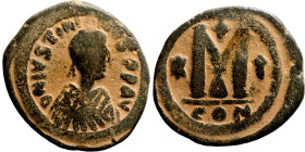 Justinian I (527-565) Follis. Obverse: D N IVSTINIANVS PP AVG, diademed, draped, and cuirassed bust right Reverse: Large M, mintmark 
30mm 11,03g

...