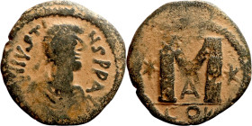 Justin I (518-527) Follis Obverse: :D N IVSTINVS PP AVG, diademed, draped, and cuirassed bust right Reverse: Large M
28mm 10,56g

Artificial sand p...