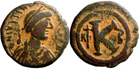 Justin I (518-527) Half follis. Obverse: DN IVSTINVS PF AVG daidemed bust. Reverse: LARGE K, mintmark
25mm 8,10g

Artificial sand patina