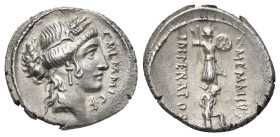 REPÚBLICA ROMANA.MEMMIA. C. Memmius C.f. Roma. Denario (56 a.C.). A/ Cabeza de Ceres a der.; C MEMMI C F. R/ Trofeo y cautivo arrodillado a der.; C ME...