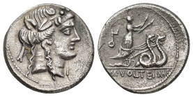 REPÚBLICA ROMANA. VOLTEIA. M. Volteius M. f. Roma. Denario (78 a.C.). A/ Cabeza de Baco a der. R/ Ceres con dos antorchas en biga de serpientes a der....