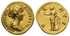 IMPERIO ROMANO. FAUSTINA LA MENOR. Roma. Áureo (145-161). A/ Busto drapeado a der.; FAVSTINA AVG PII AVG FIL. R/ Venus a izq. con manzana y timón; VEN...