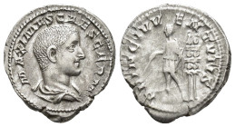 IMPERIO ROMANO. MÁXIMO. Roma. Denario (236-238). A/ Busto drapeado a der.; MAXIMVS CAES GERM. R/ Máximo en traje militar a izq. con bastón y lanza, de...