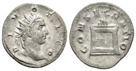 IMPERIO ROMANO. TRAJANO DECIO. (Divo Tito). Mediolanum. Antoniniano (250-252). A/ Cabeza de Tito radiada a der.; DIVO TITO. R/ Altar; CONSECRATIO. VE ...