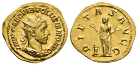 IMPERIO ROMANO. VOLUSIANO. Roma. Binio (251-253). A/ Busto radiado, drapeado y acorazado a der.; IMP CAE C VIB VOLVSIANO AVG. R/ Pietas a izq. con las...
