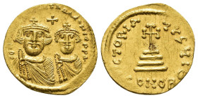 IMPERIO BIZANTINO. HERACLIO Y HERACLIO CONSTANTINO. Sólido. Constantinopolis. A/ Bustos frontales con corona, encima cruz. Heraclio Constantino de men...